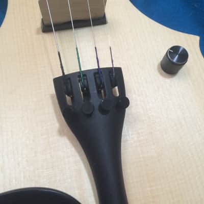 Violin . 4/4 Solid body electric. image 3
