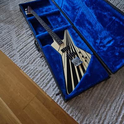 Gibson Explorer Bass "Designer Series" 1985 with Original Hardcase image 20