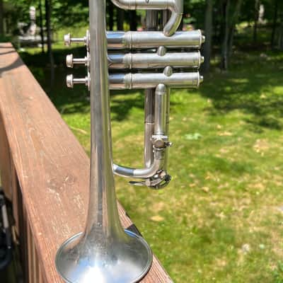 Antique C.G. Conn New Wonder LP Cornet ~1915-16 Silver Plate Engraved Bell w/ Original Case & Accessories image 9