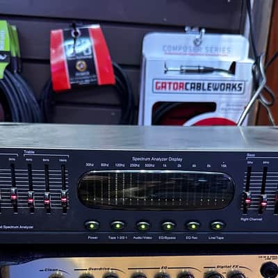 AudioSource Graphic Equalizer And Spectrum Analyzer / Model: EQ 200 image 1