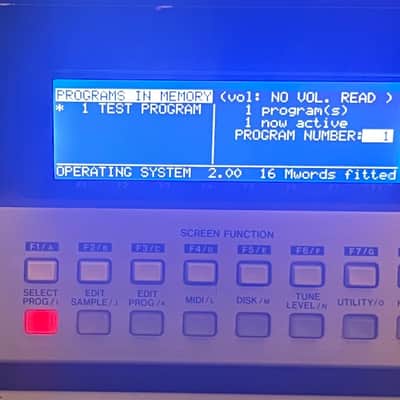 Akai S3200 MIDI Stereo Digital Sampler 1992 - White