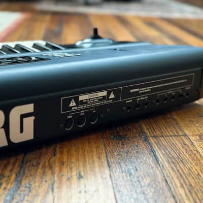 KORG 01/W FD Workstation image 7