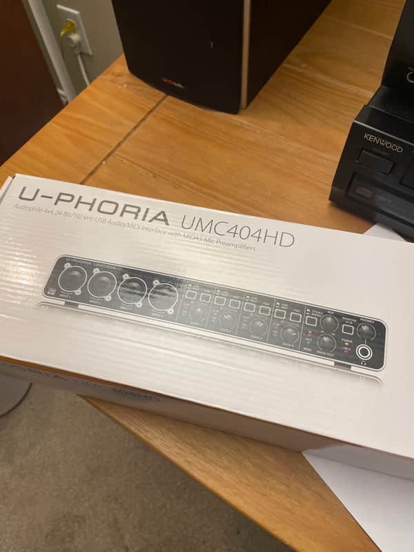 Behringer U-Phoria UMC404HD 4x4 USB Audio Interface 2015 - Present - Standard image 1