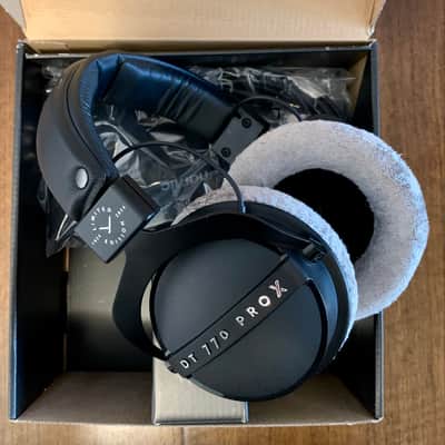 Beyerdynamic DT 770 PRO X Limited Edition Studio Headphones image 4