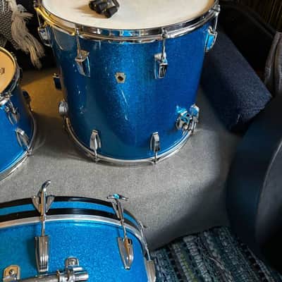 Ludwig 3 ply maple 1969 - 12,13,16,22 Blue sparkle image 4