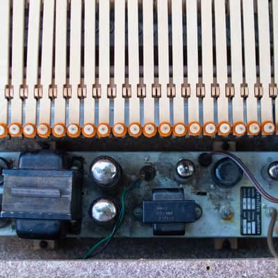 Wurlitzer 112 64-Key Electric Piano Beige image 20