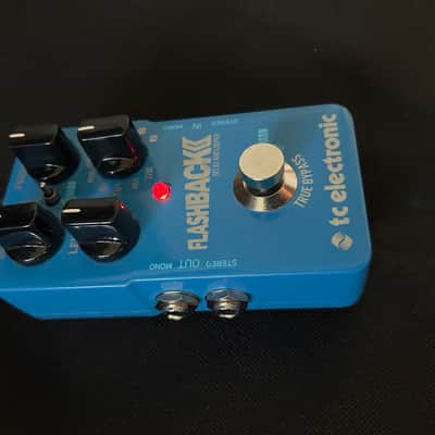 TC Electronic Flashback 2 Delay and Looper 2017 - Present - Blue image 4
