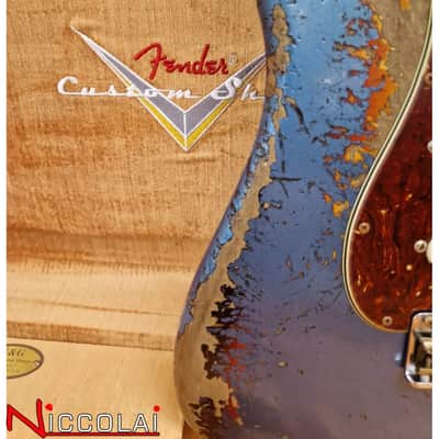 Fender Custom Limited Edition Roasted '60s Stratocaster Super Heavy Relic Aged Lake Placid Blue 3 Color Sunburst image 6