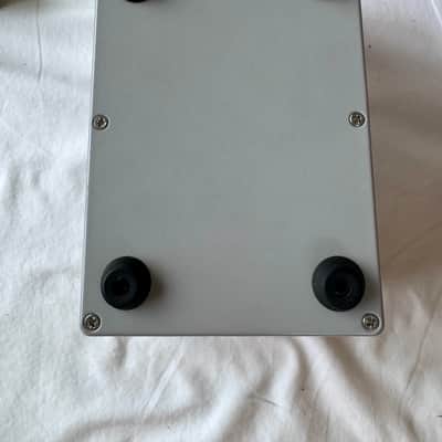 D*A*M*  Differential Audio Manifestationz (South Yorkshire) MKIV, DAM Fuzz Sound FS-75 #051 (2010) – Mint Condition, Early Serial image 3
