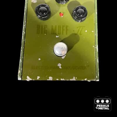 1990s Electro-Harmonix Sovtek Big Muff Pi Vintage Bubble Font