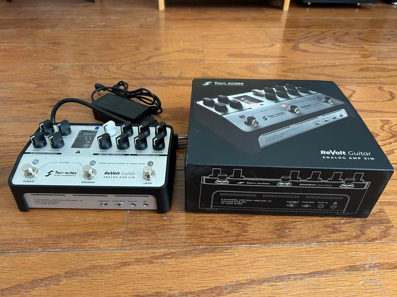 Two Notes ReVolt Guitar