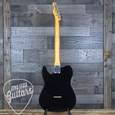 Mint Fender Dealer Exclusive Vintera  Road Worn  '60s Double Esquire -  Black with Deluxe Gig Bag image 6