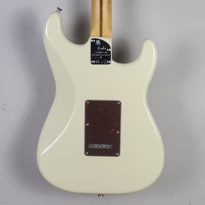 2022 Fender American Professional II Stratocaster Left Hand - Olympic White With OHSC image 2