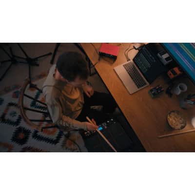 Focusrite Scarlett 4i4 USB Audio Interface 4rd Gen USB Audio Interface, for Musicians, Songwriters, Guitarists, Content Creators image 5