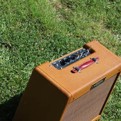 Carl's Custom Amps  Classic Tweed Deluxe 5E3 Dark Tweed Video Demo! Best 5E3 Anywhere! image 3