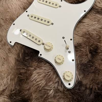 Fender Custom Shop Stratocaster "Chicago Special" Hand Wound Pickups Loaded Pickguard image 1
