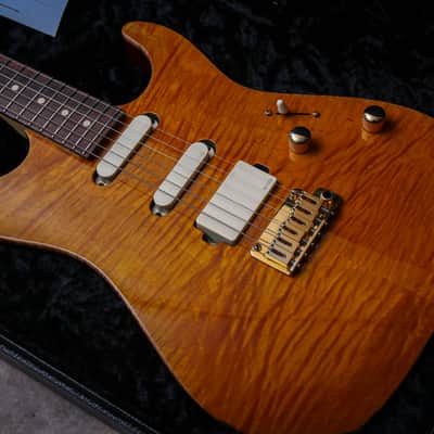 SUHR USA Standard Legacy Hardtail Limited Edition "Trans Caramel + Rosewood" (2022) image 2