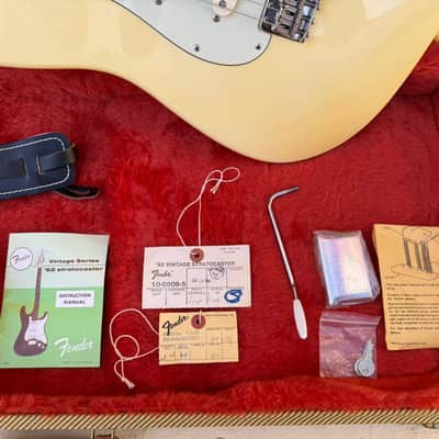 Fender Stratocaster American Vintage Reissue '62 1988 - White image 4