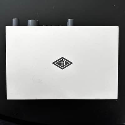Universal Audio Volt 2 USB-C Audio Interface 2021 - Present - Tan / Gray image 4