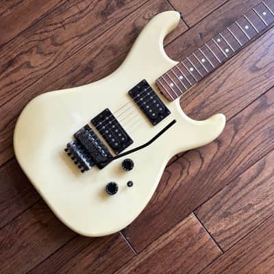 Kramer JK2000（ホワイト） Kramer JK2000 MIJ 1980's White Original Floyd Rose Seymour Duncan