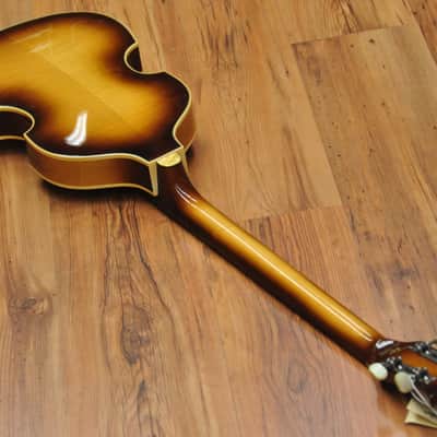 Höfner Violin Bass 500/1 Lefty Sunburst image 12