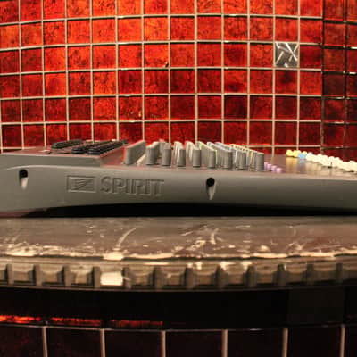 Soundcraft Spirit Folio F1 16 Inputs Mixing Console image 5