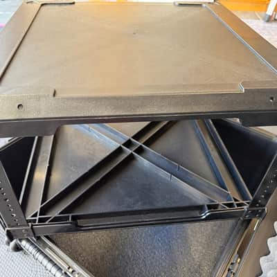 SKB 6U Rack with Rolling Case 3i-2424M146U image 6