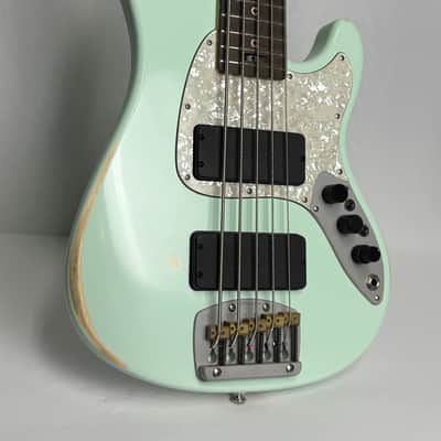 Woodcraft Ampmaster 5 String Medium scale 32" Electric Bass Guitar Relic image 2