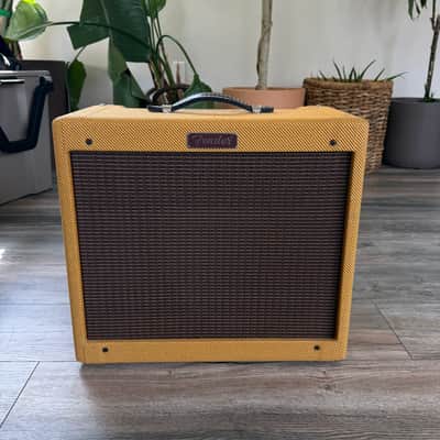 Fender Blues Junior Lacquered Tweed 15-Watt 1x12" Guitar Combo 2016 - Present - Lacquered Tweed image 1