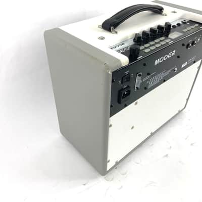 Mooer SD30 Combo Amplifier image 4