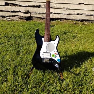 Fender ST-Champ Mini Stratocaster MIJ with Built In Speaker | Reverb