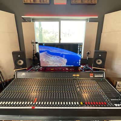 Soundcraft 600 series Modified Recording Desk  32 x 8 full patchbay image 8