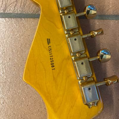 Fender Stevie Ray Vaughan Stratocaster with Pau Ferro Fretboard 2010 - Present - 3-Color Sunburst image 5