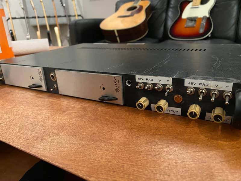 Telefunken V672/2 Black / Silver image 1