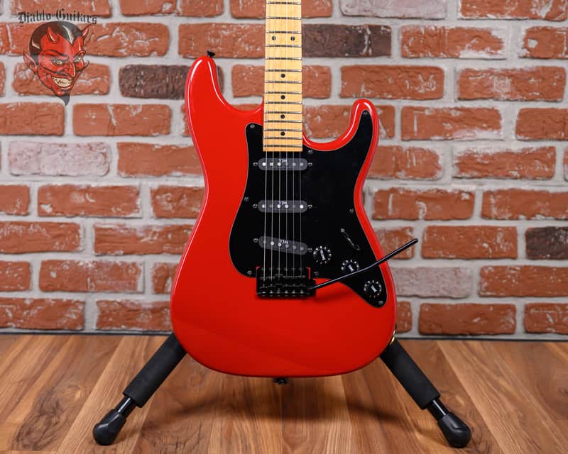 Charvel Model-1A3S Red Japan 1986 w/OHSC image 1