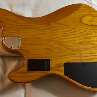 Cort GB75JJ 5 String Bass image 4