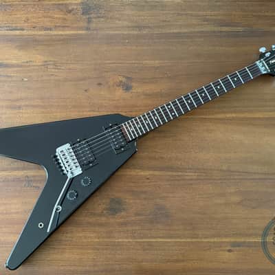 Fernandes Flying V Guitar, White, MIJ 1985, BSV-60 image 3
