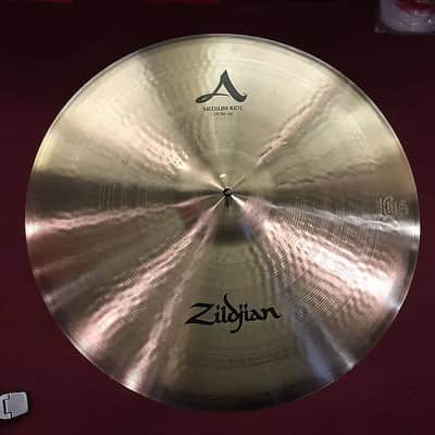 Zildjian A0037 24" A Zildjian Medium Ride Cymbal w/ Video Link image 1