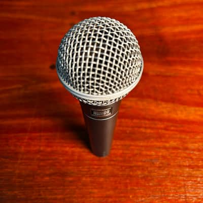Shure BETA 58A Handheld Supercardioid Dynamic Microphone 1996 - Present - Black image 2