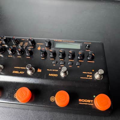 NuX NME-5 Trident 2023 - Present - Black image 3