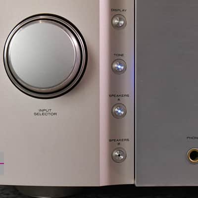 Marantz PM-11S3 Integrated Amplifier in Excellent Condition image 4