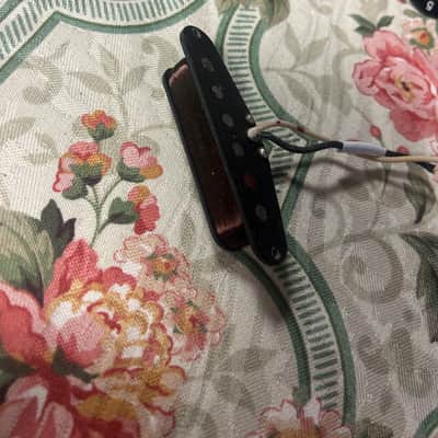 Fender 57/62 Reissue Stratocaster Pickup 1982  - Purple Wire Black image 4