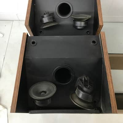 Bose 301 series II 1982 Walnut speakers with original box and styrofoam image 6