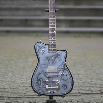 Duesenberg Alliance Series Johnny Depp - Aluminium plate with Johnny Depp tattoo artwork image 17