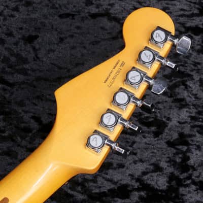 FENDER American Ultra Luxe Vintage 60s Stratocaster HSS Fiesta Red [US25007572] (06/15) image 10