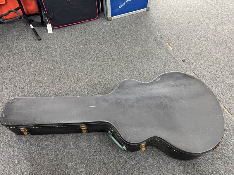 Gibson Jumbo Case Fits J-200