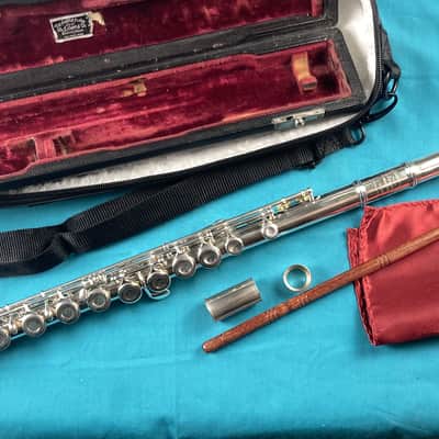 Wm S Haynes-Commercial Model Flute-Made 1943-Overhauled-Original Case and Extras image 9