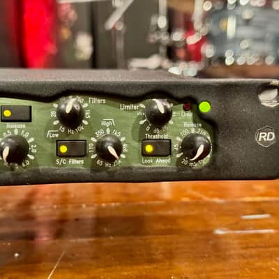 Focusrite Green 4 Dual Compressor / Limiter 1990s - Black image 3