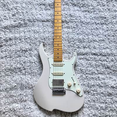 Vola OZ V3 HSS Super Strat Electric Guitar Handmade in Japan 2020 image 3