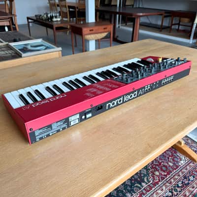 Nord Lead A1 49-Key 26-voice Polyphonic Synthesizer image 8